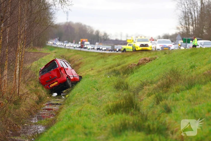 Traumahelikopter ingezet voor ernstig ongeluk op A28