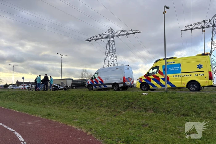 Ongeval tussen scooter en fietser