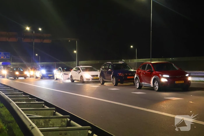 Tunnel afgesloten door ongeval met motorrijder