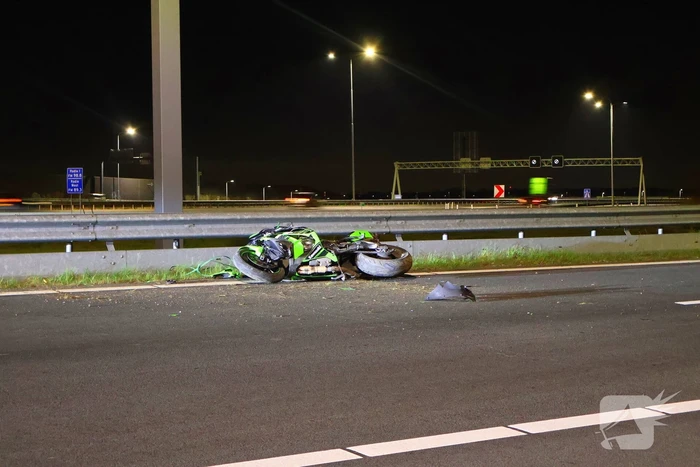 Tunnel afgesloten door ongeval met motorrijder