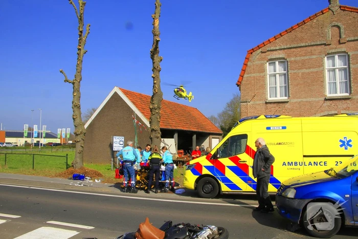 18-jarige scooterrijdster overleden na botsing met bestelbus