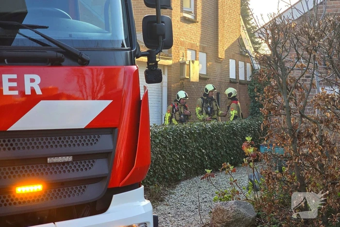 Brand in bijgebouw moeilijk te bestrijden