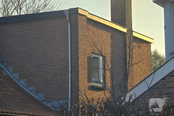 Brand in bijgebouw moeilijk te bestrijden