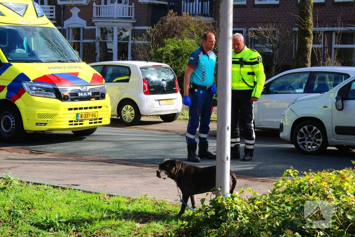 Voetganger komt in botsing met personenauto
