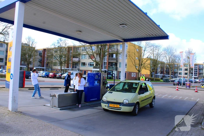 Benzinepomp organiseert tankchallenge