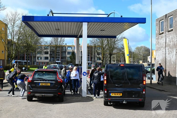 Benzinepomp organiseert tankchallenge