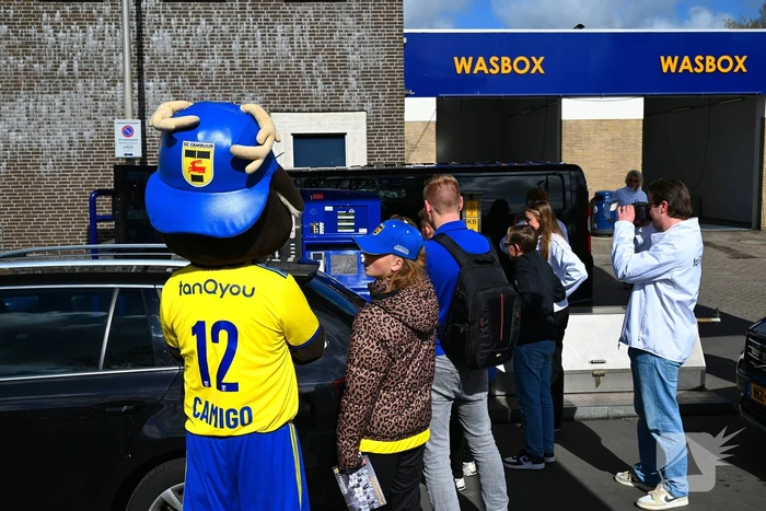 Benzinepomp organiseert tankchallenge