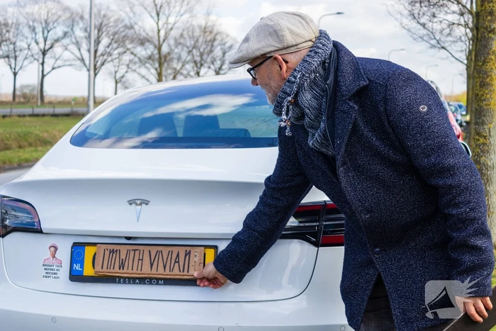 Grote opkomst bij demonstratie tegen Elon Musk en Tesla