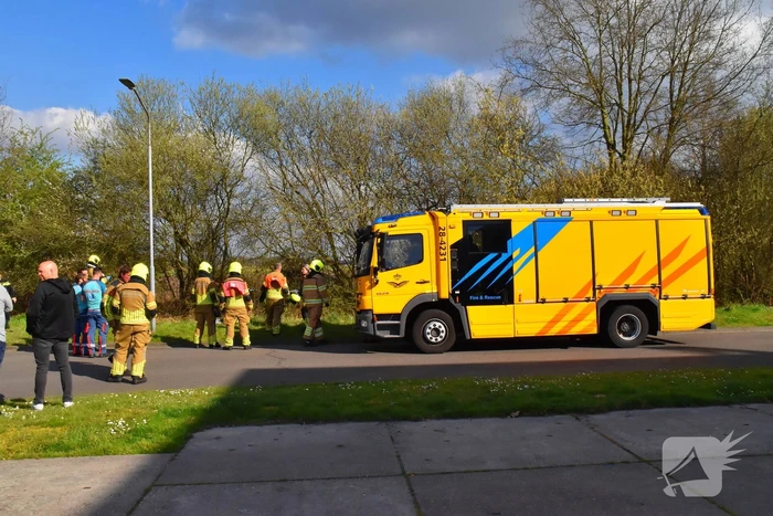 Automobilist spoorloos na te water raken
