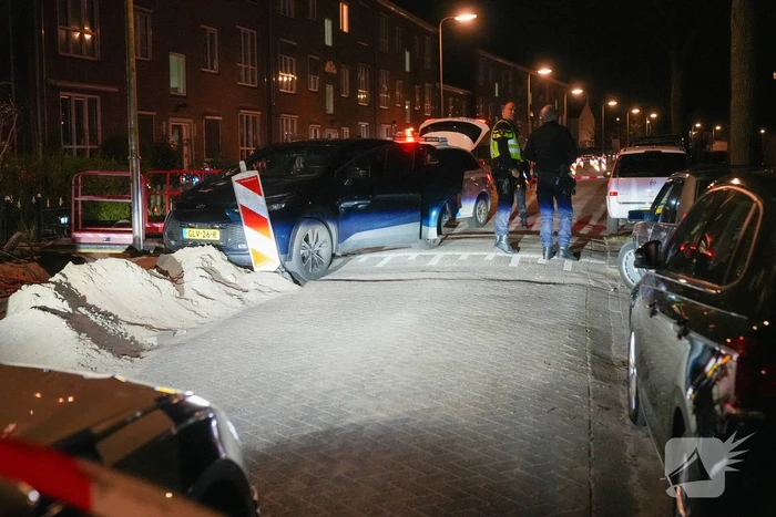 Politie achtervolging eindigt in woonwijk