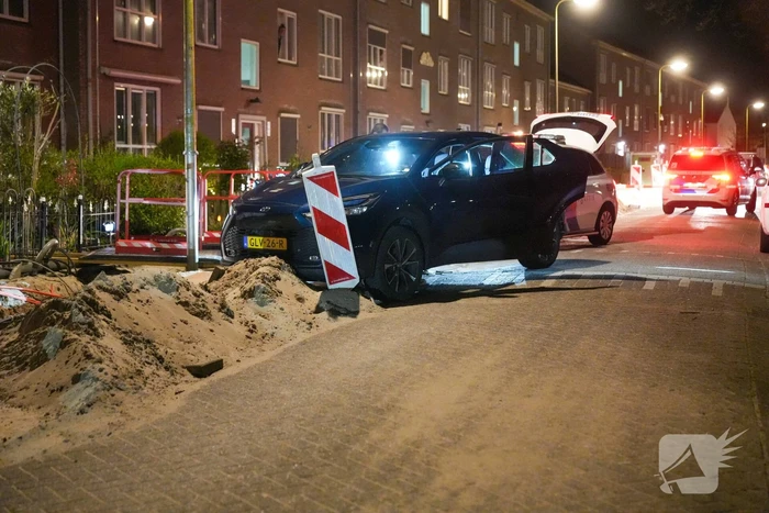 Politie achtervolging eindigt in woonwijk