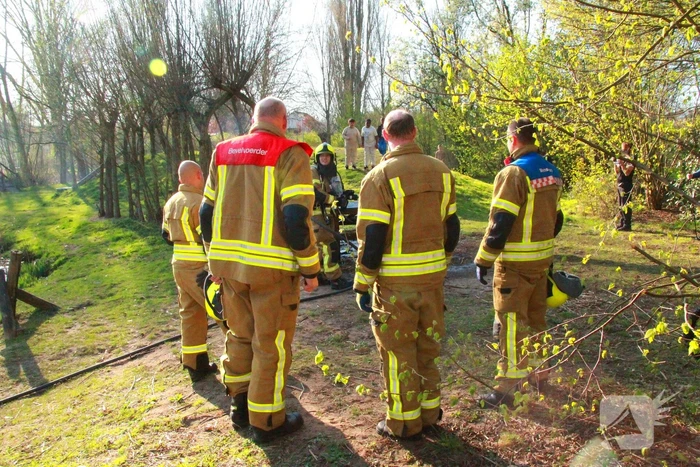 Picknicktafel in brand