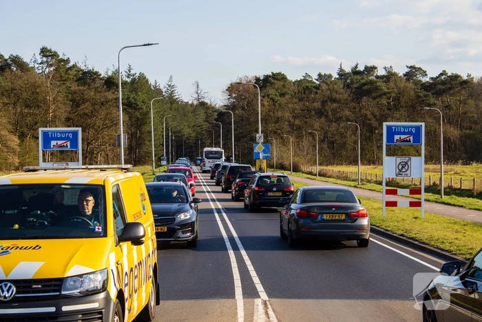 Verkeerschaos na kop-staartaanrijding