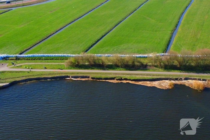 Zandzakken geplaatst ter voorkoming van overstroming