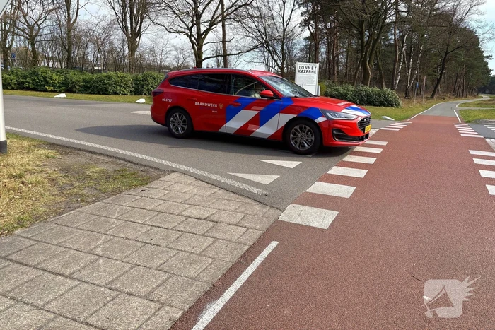 Brandweer groots opgeschaald bij heidebrand op defensie oefenterrein