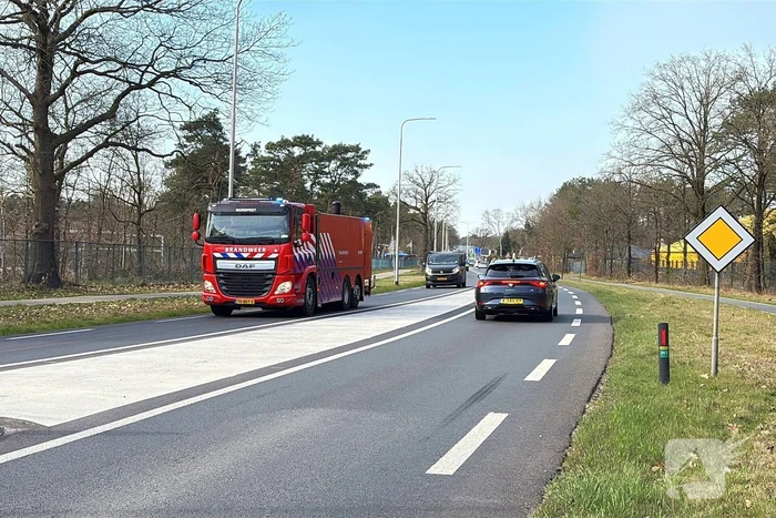Brandweer groots opgeschaald bij heidebrand op defensie oefenterrein