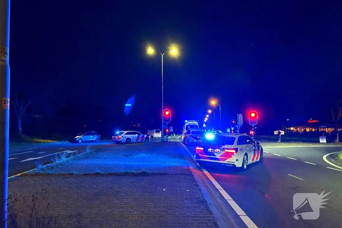 Ongeval met meerdere voertuigen op toerit snelweg