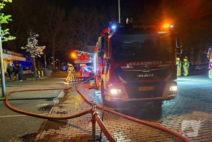 Appartement zwaar beschadigd na uitslaande brand