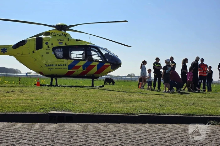 Traumahelikopter trekt bekijks bij medisch incident