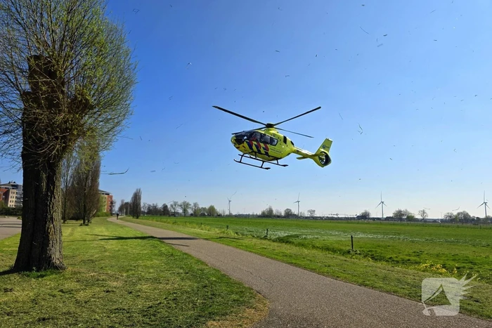 Traumahelikopter trekt bekijks bij medisch incident