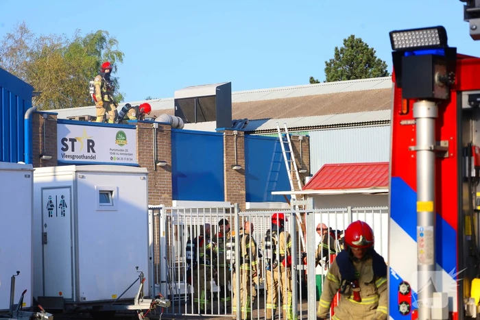 Veiligheid rondom tankstation in gevaar door brand in cateringbedrijf