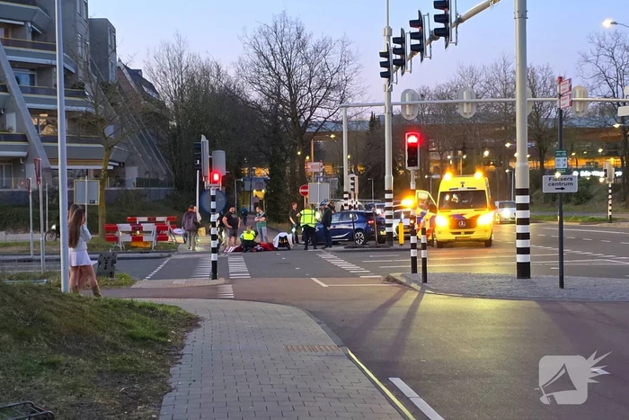 Aanrijding bij verkeerslichten kruising
