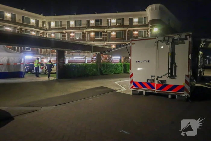 Overleden persoon aangetroffen op straat