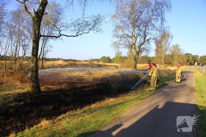 Stuk militair gebied afgebrand