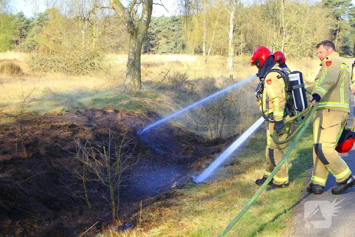 Stuk militair gebied afgebrand