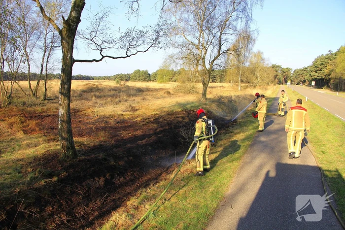 Stuk militair gebied afgebrand