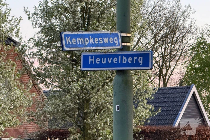 Verdachten vluchten na schietpartij; politie doet aanhoudingsvuur