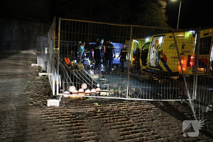 Persoon springt van viaduct bij ruzie na botsing