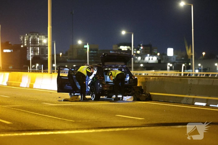 Persoon springt van viaduct bij ruzie na botsing
