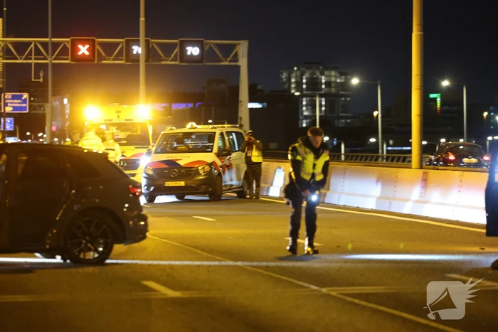 Persoon springt van viaduct bij ruzie na botsing