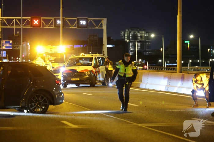 Persoon springt van viaduct bij ruzie na botsing