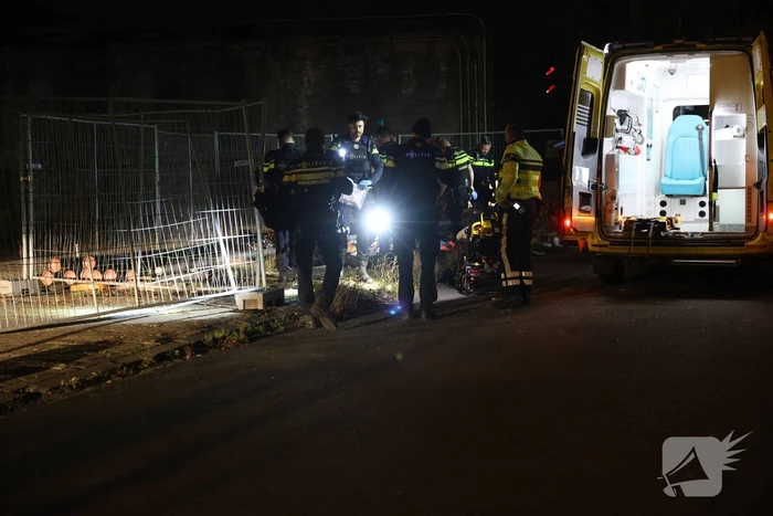 Persoon springt van viaduct bij ruzie na botsing