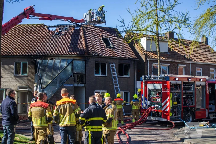 Dode aangetroffen bij woningbrand