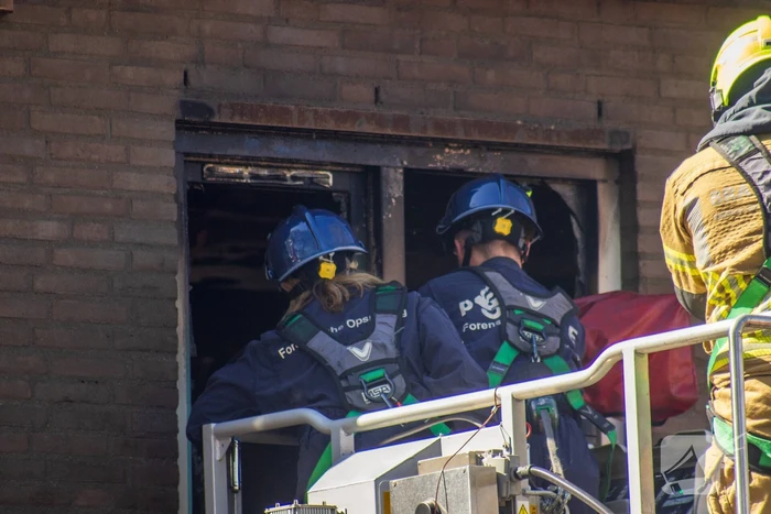 Dode aangetroffen bij woningbrand