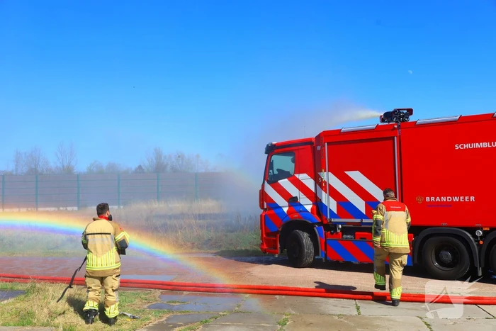 Brand in riet geblust door brandweer