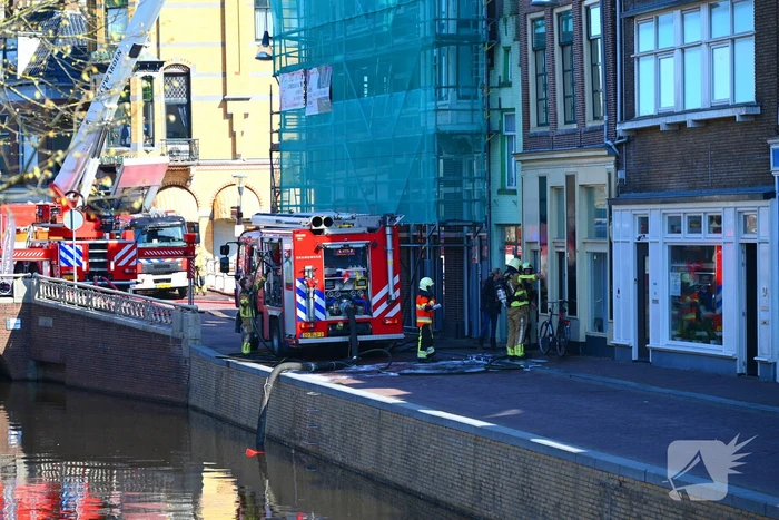 Veel rookontwikkeling door woningbrand