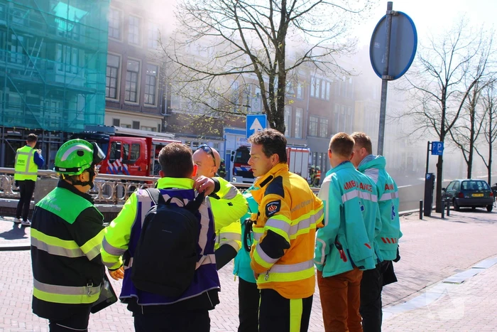 Veel rookontwikkeling door woningbrand