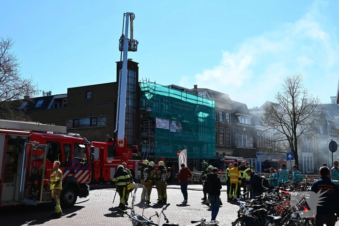 Veel rookontwikkeling door woningbrand