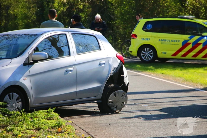 Automobilist klapt op andere automobilist tijdens afhandeling van een aanrijding