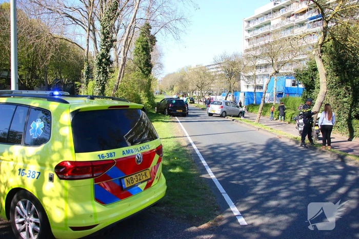 Automobilist klapt op andere automobilist tijdens afhandeling van een aanrijding