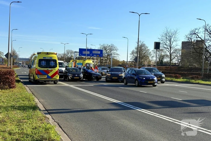 Ongeval tussen meerdere voertuigen