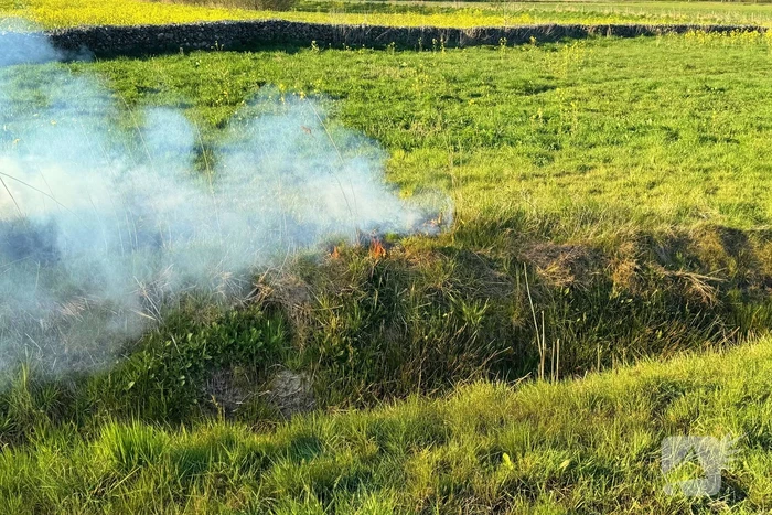 Bermbrand snel onder controle