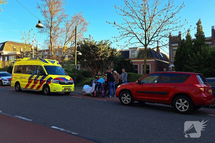 Automobilist rijdt door na aanrijding