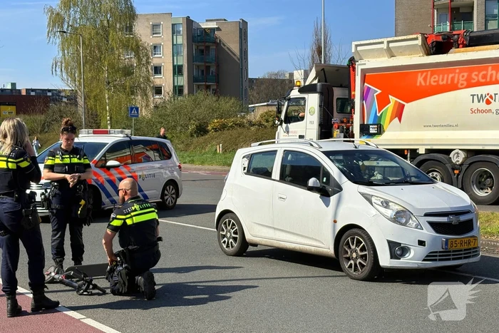 Persoon op step gewond bij aanrijding met automobilist