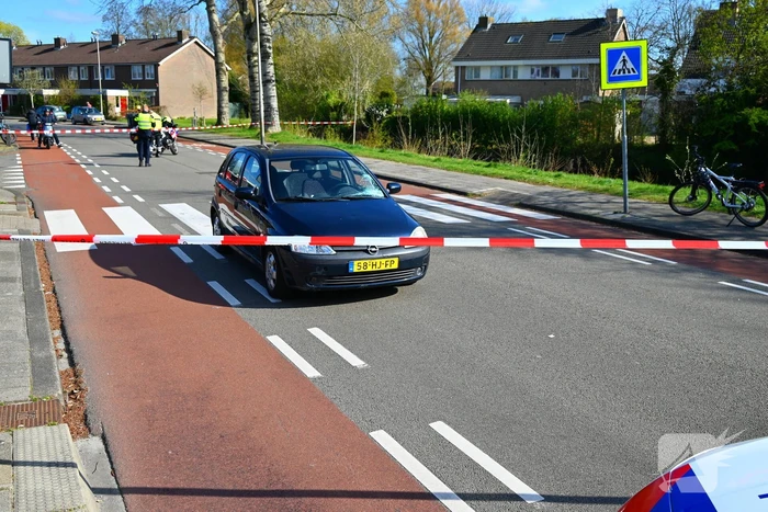 Voetganger aangereden op zebrapad door automobilist
