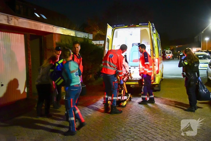 Hulpdiensten groots ingezet voor melding steekpartij, persoon zwaargewond